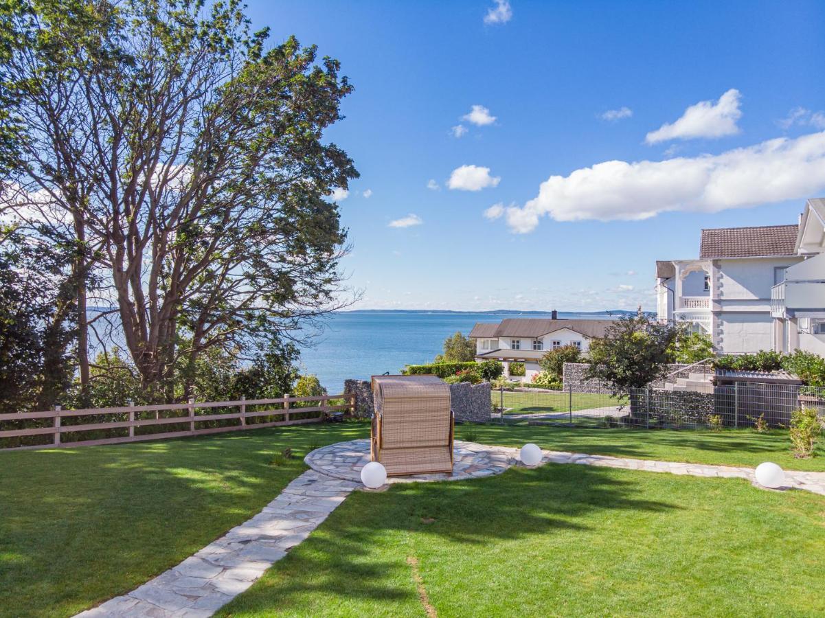 Villa Jenny - Ferienappartement 1 Mit Meerblick Sassnitz Ngoại thất bức ảnh